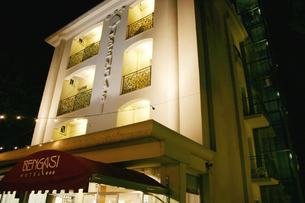 Hotel Bengasi Rimini Exterior foto